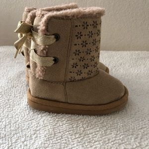 Faux Fur Toddler Boots - Size 5